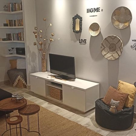 Charming Garden Apartment Rhodes City Екстер'єр фото